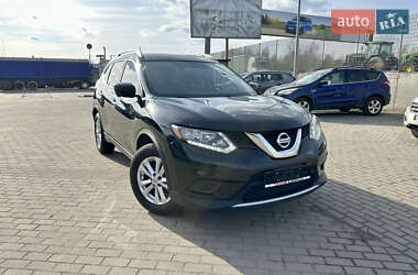 Внедорожник / Кроссовер Nissan Rogue 2016 в 