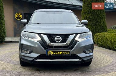 Позашляховик / Кросовер Nissan Rogue 2017 в 