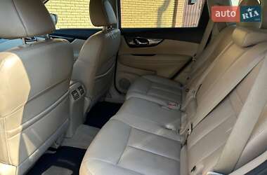 Внедорожник / Кроссовер Nissan Rogue 2015 в 