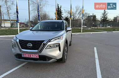 Внедорожник / Кроссовер Nissan Rogue 2022 в Житомире