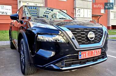 Внедорожник / Кроссовер Nissan Rogue 2022 в 