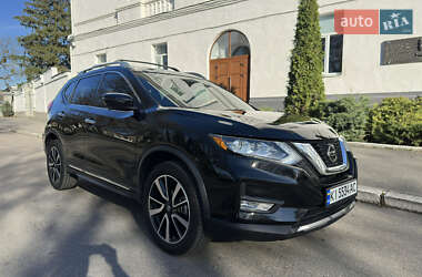 Внедорожник / Кроссовер Nissan Rogue 2019 в 