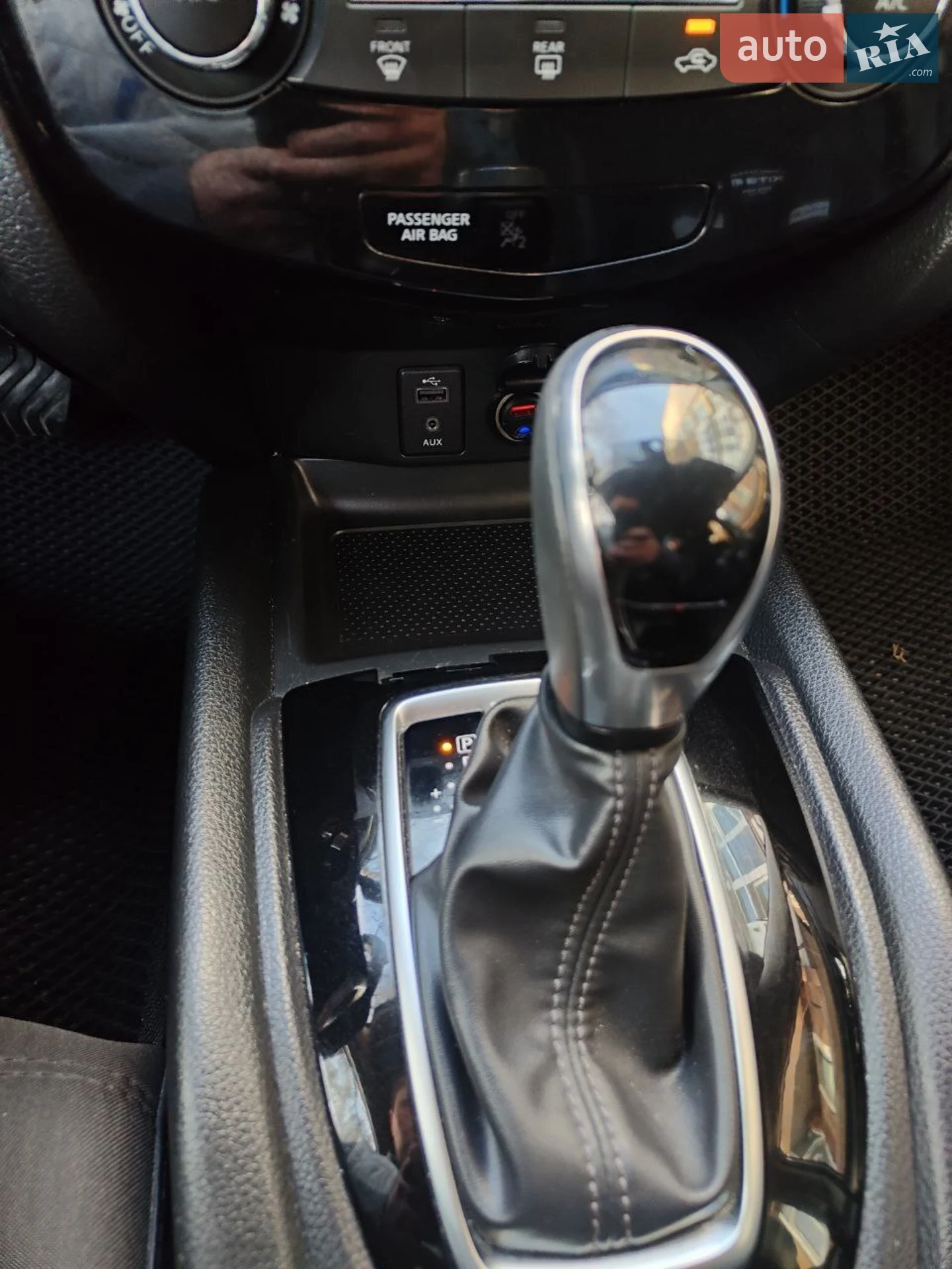 2016 Nissan Rogue - мініатюра 22
