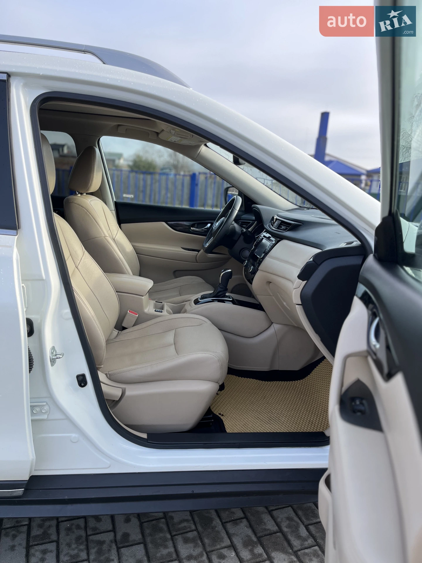 2017 Nissan Rogue - мініатюра 12