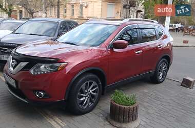 Внедорожник / Кроссовер Nissan Rogue 2015 в 