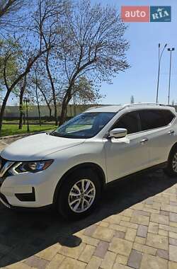 Внедорожник / Кроссовер Nissan Rogue 2019 в 
