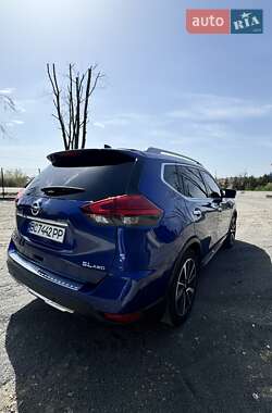 Позашляховик / Кросовер Nissan Rogue 2019 в 