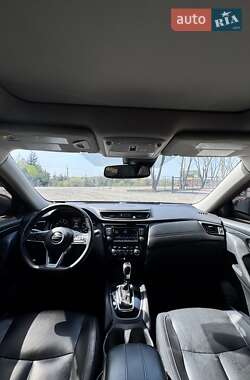 Позашляховик / Кросовер Nissan Rogue 2019 в 