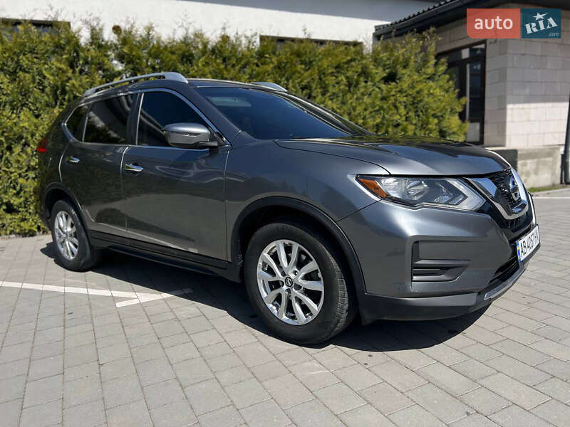 Позашляховик / Кросовер Nissan Rogue 2016 в Вінниці