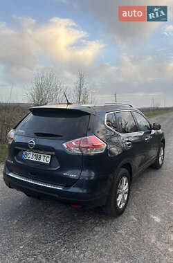 Внедорожник / Кроссовер Nissan Rogue 2016 в 