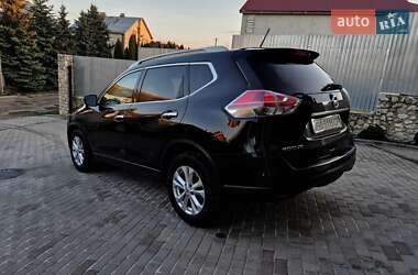 Внедорожник / Кроссовер Nissan Rogue 2014 в 