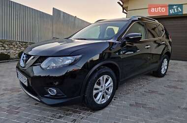 Внедорожник / Кроссовер Nissan Rogue 2014 в 