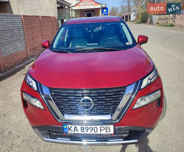 Позашляховик / Кросовер Nissan Rogue 2021 в 