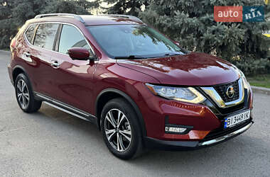 Внедорожник / Кроссовер Nissan Rogue 2017 в 