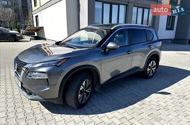Внедорожник / Кроссовер Nissan Rogue 2022 в 