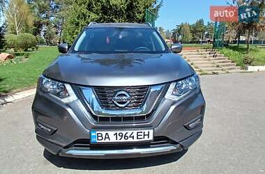 Позашляховик / Кросовер Nissan Rogue 2016 в Кропивницькому