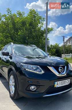 Внедорожник / Кроссовер Nissan Rogue 2016 в Киеве