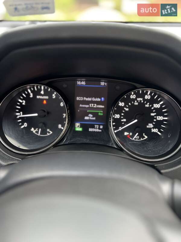 Позашляховик / Кросовер Nissan Rogue 2018 в Яремчі