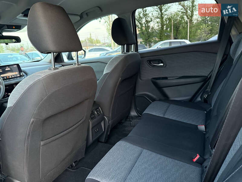 Внедорожник / Кроссовер Nissan Rogue 2021 в Харькове