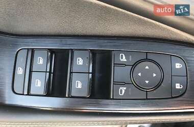 Позашляховик / Кросовер Nissan Rogue 2022 в 