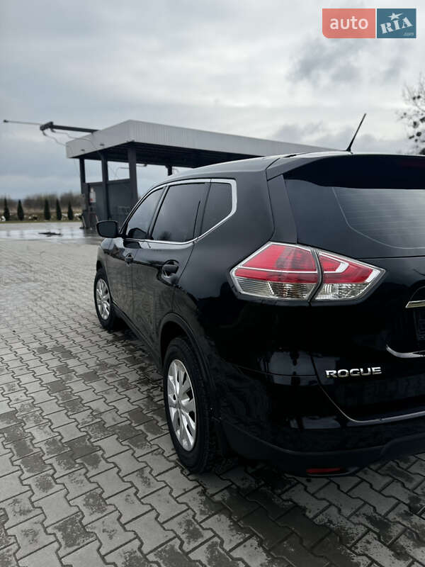 Внедорожник / Кроссовер Nissan Rogue 2016 в Львове