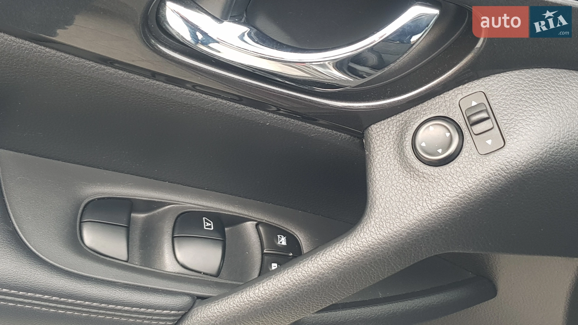 2017 Nissan Rogue - мініатюра 22