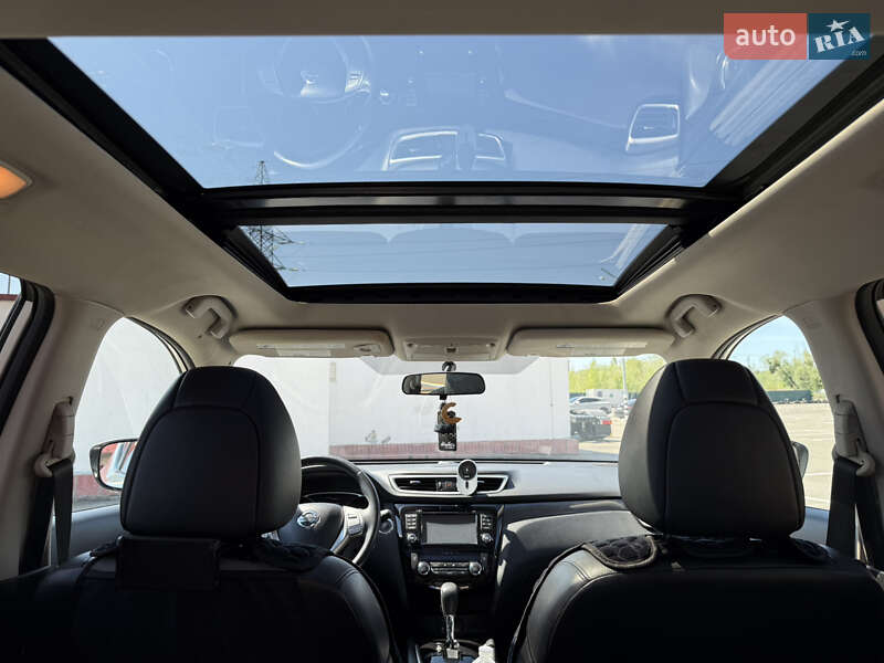 Позашляховик / Кросовер Nissan Rogue 2015 в Києві фото 16 Позашляховик / Кросовер Nissan Rogue 2015 в Києві