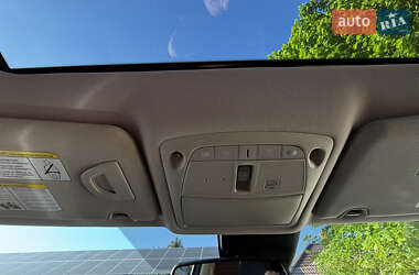 Внедорожник / Кроссовер Nissan Rogue 2018 в 