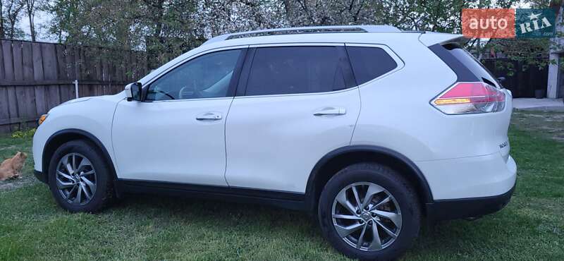 Позашляховик / Кросовер Nissan Rogue 2015 в Великій Багачці