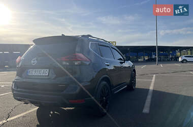 Внедорожник / Кроссовер Nissan Rogue 2017 в 