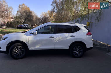 Внедорожник / Кроссовер Nissan Rogue 2015 в 