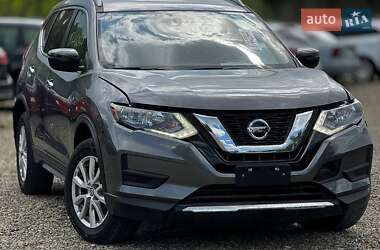 Позашляховик / Кросовер Nissan Rogue 2019 в 
