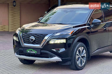 Позашляховик / Кросовер Nissan Rogue 2020 в 