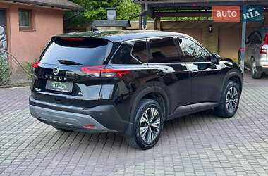 Позашляховик / Кросовер Nissan Rogue 2020 в 