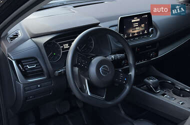 Позашляховик / Кросовер Nissan Rogue 2020 в 