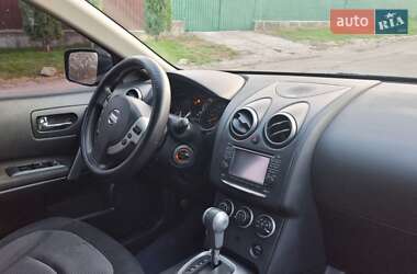 Позашляховик / Кросовер Nissan Rogue 2013 в 