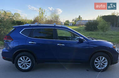 Внедорожник / Кроссовер Nissan Rogue 2020 в 