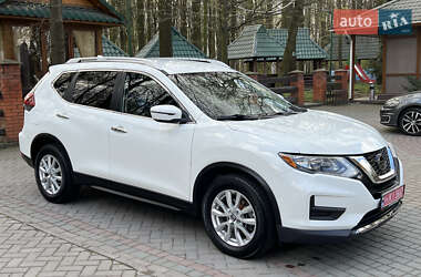Позашляховик / Кросовер Nissan Rogue 2020 в Вінниці