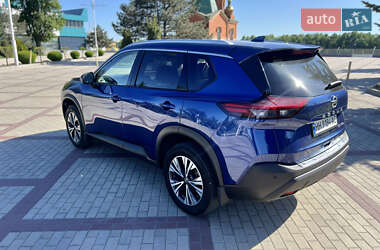 Позашляховик / Кросовер Nissan Rogue 2021 в 