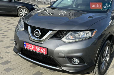 Внедорожник / Кроссовер Nissan Rogue 2015 в 