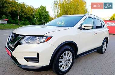 Внедорожник / Кроссовер Nissan Rogue 2018 в Виннице