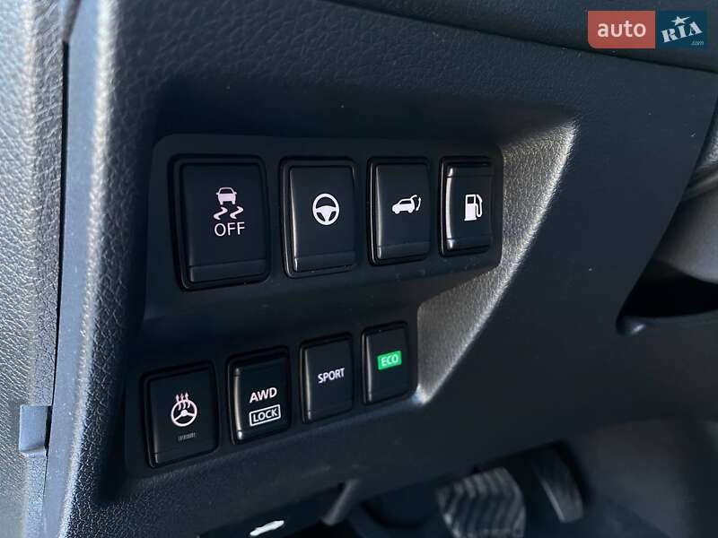 Позашляховик / Кросовер Nissan Rogue 2019 в Дніпрі