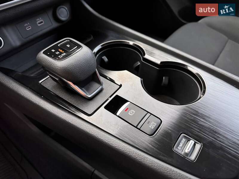 Внедорожник / Кроссовер Nissan Rogue 2023 в Луцке