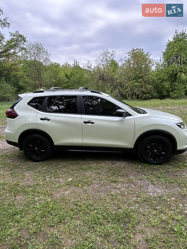 Позашляховик / Кросовер Nissan Rogue 2018 в Білій Церкві