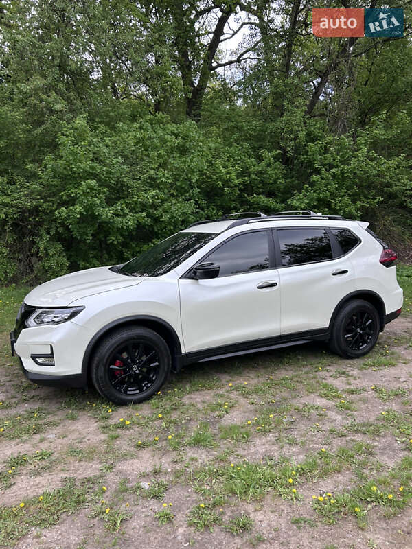 Позашляховик / Кросовер Nissan Rogue 2018 в Білій Церкві