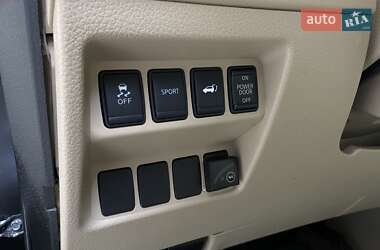 Позашляховик / Кросовер Nissan Rogue 2014 в 