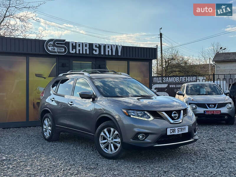 Позашляховик / Кросовер Nissan Rogue 2016 в Стрию