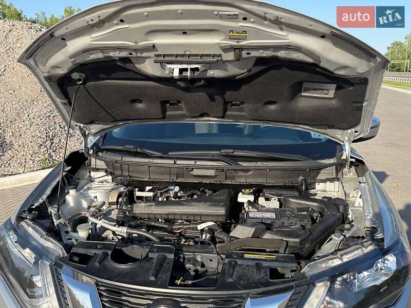 Позашляховик / Кросовер Nissan Rogue 2019 в Полтаві