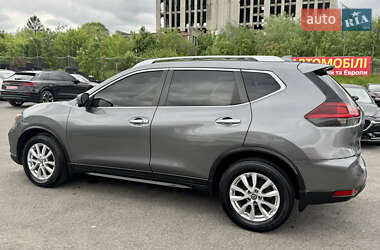 Позашляховик / Кросовер Nissan Rogue 2018 в 
