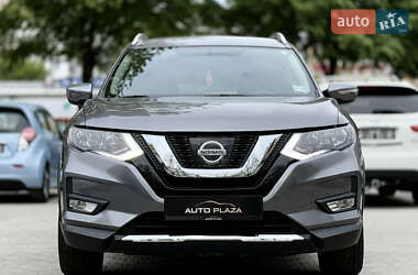 Позашляховик / Кросовер Nissan Rogue 2017 в 